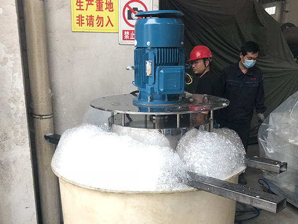 電鍍泡沫如何消除？試一試物理消泡方法
